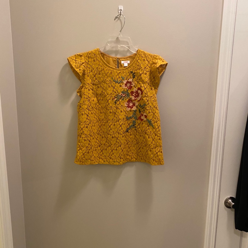 Xhilaration Mustard Floral Top